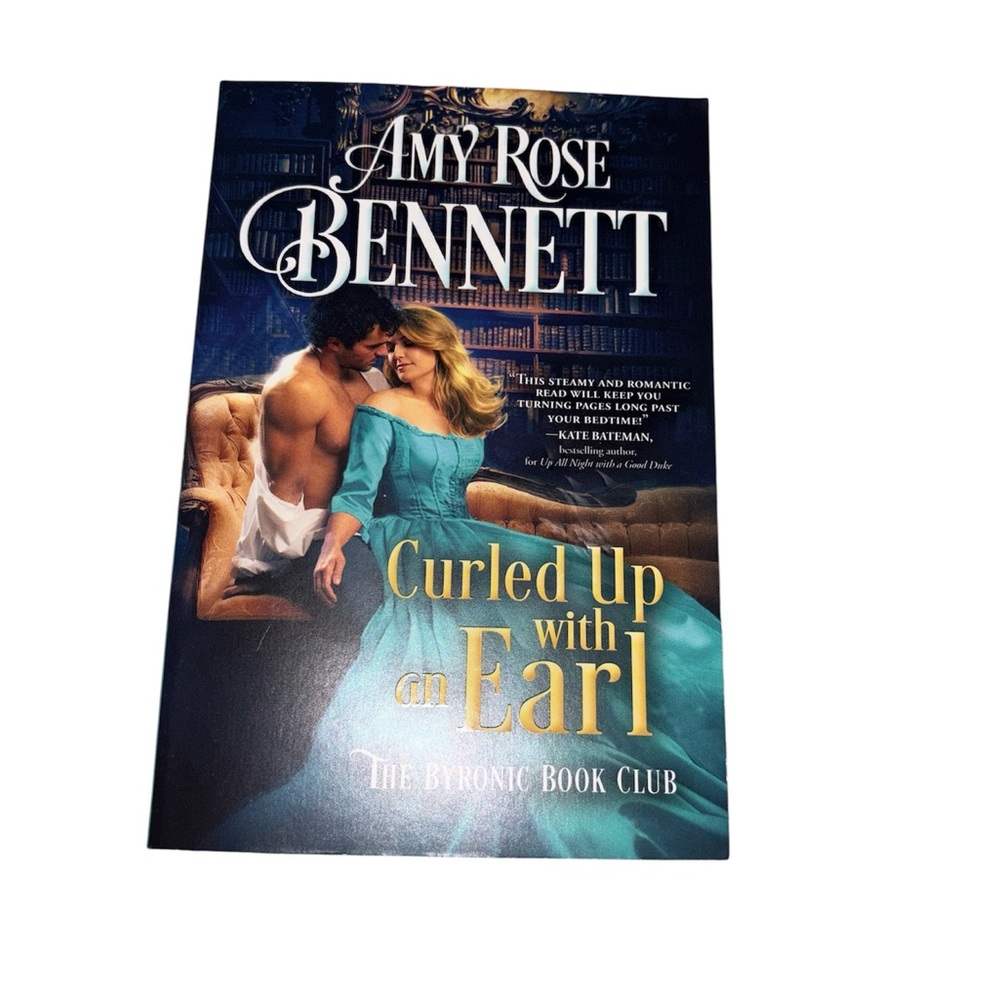 'Curled Up with an Earl' Book - Blue Cover - Picture 1 of 2